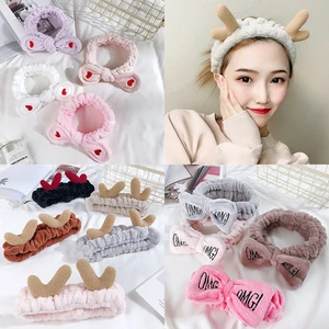 Повязка на голову женская из кораллового флиса с бантом и надписью OMG