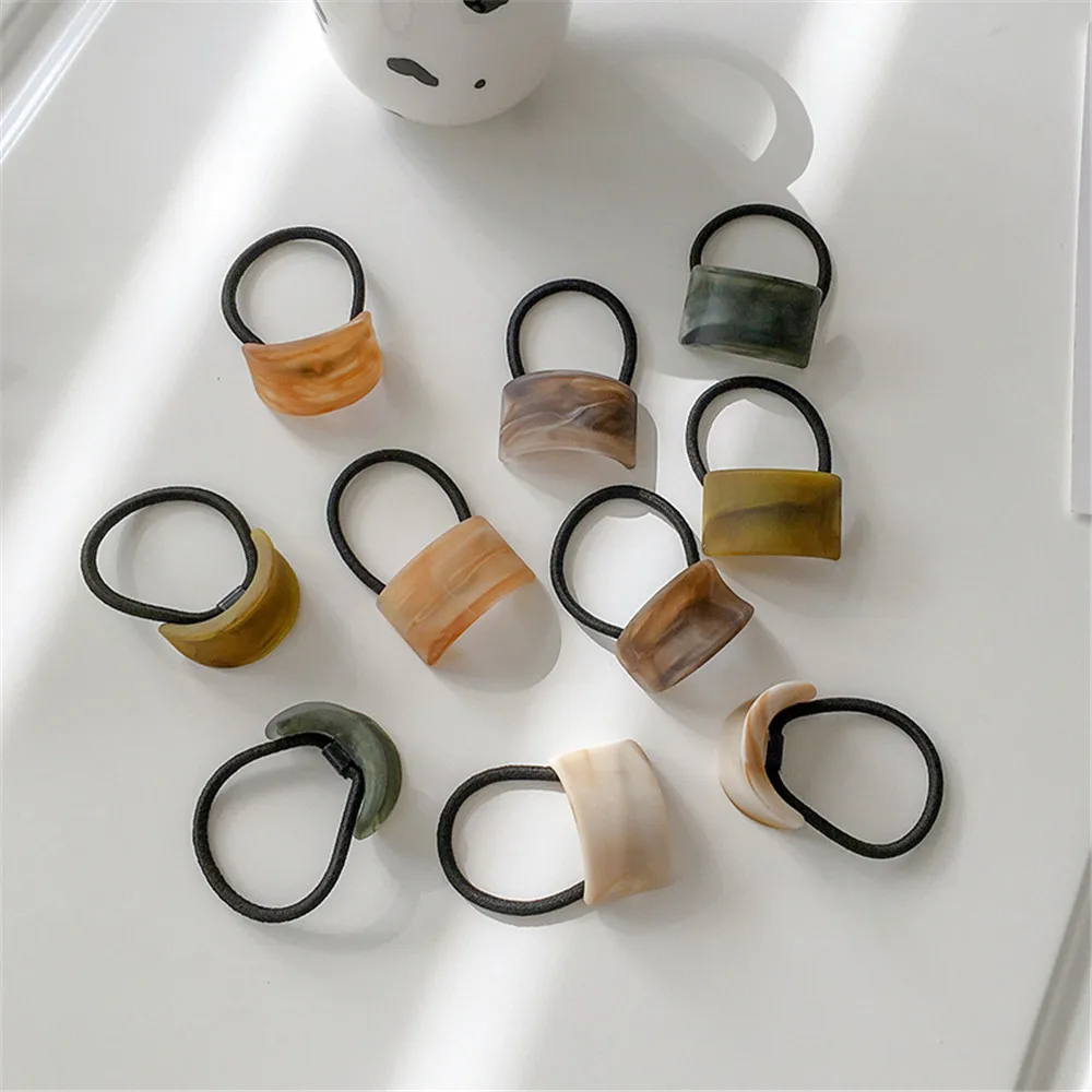 

High Arc Elastic Tie Ponytail Ring Band Female Grain Hair Wood