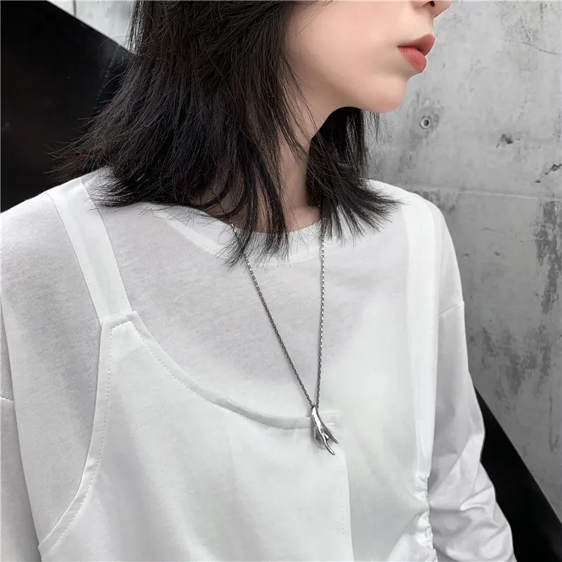 

LANMREM 2021 Autumn New Loose Drawstring Tops Round-neck Split Long-sleeved Streetwear White Women Cool T-shirt For Women 2A2501