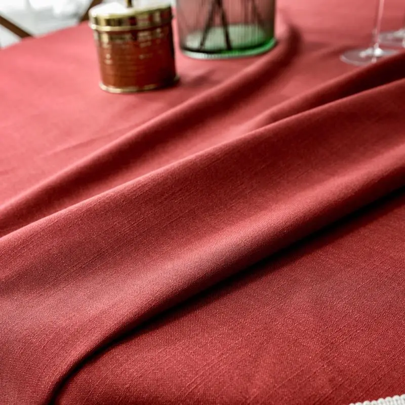 Круглая скатерть с кисточками в скандинавском стиле однотонная