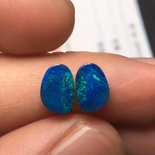 A1223 Австралийское производство 1.845ct натуральные двухслойные опалы свободные
