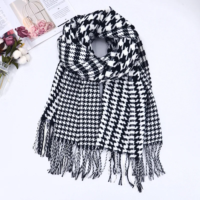 

2020 New Style Scarf Winter Cashmere Scarf for Women Fringed Scarfs Shawl Soft Black-and-White Plaid Design Men Scarf Warm