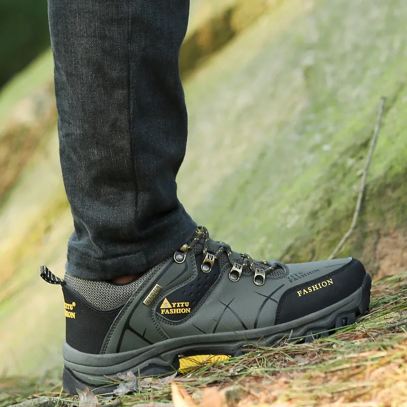 Big size Low up Rock Climbing Shoes Men Outdoor Comfortable Non-slip Hiking Shoes Men High Quality Water Proof Mens Hiking Shoes