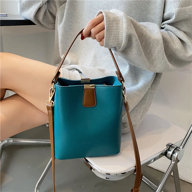 

Retro PU Soft Leather Lady Shoulder Bag2021summer New Style Korean Fashion Casual Handbag High Quality Large Capacity Bucket Bag