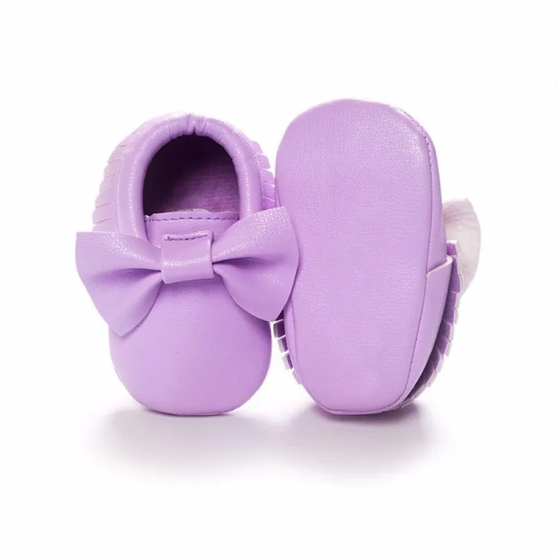 Водонепроницаемая детская обувь с бахромой из искусственной кожи; модные мокасины с кисточками для новорожденных; мягкая обувь для малышей; обувь для начинающих ходить; 18 цветов