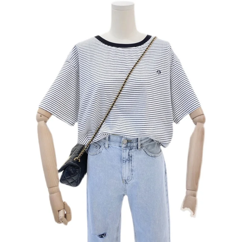 

2021 Summer Short Sleeve T Shirt Women's Embroidered Dog Cotton Straped T Shirt Casual Oversized Loose Student Shirt