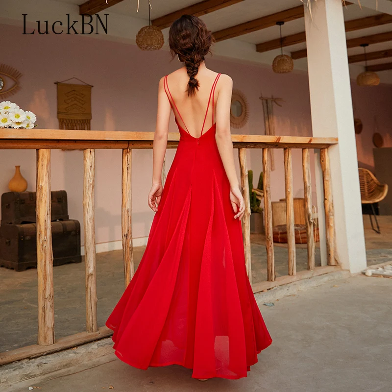 Платье женское длинное с открытыми плечами, пикантная белая пляжная элегантная шикарная туника бохо с открытой спиной, тонкое шифоновое ма...