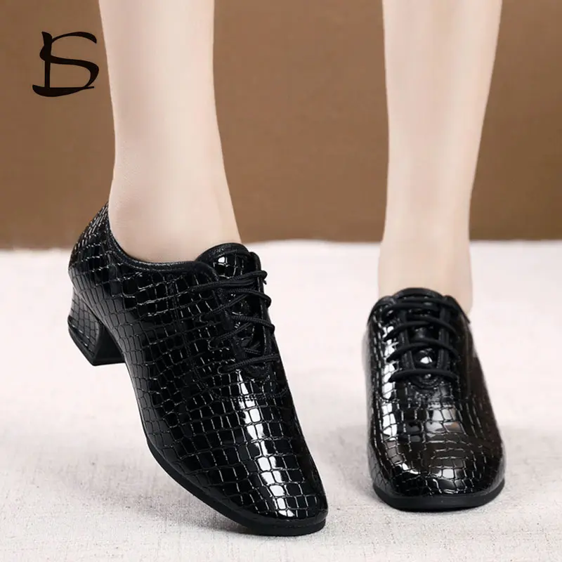 Women Latin Ballroom Dance Shoes Ladies Girls Modern Jazz Dance Shoes Silver PU Leather Black Salsa Dancing Shoes Teacher Shoe