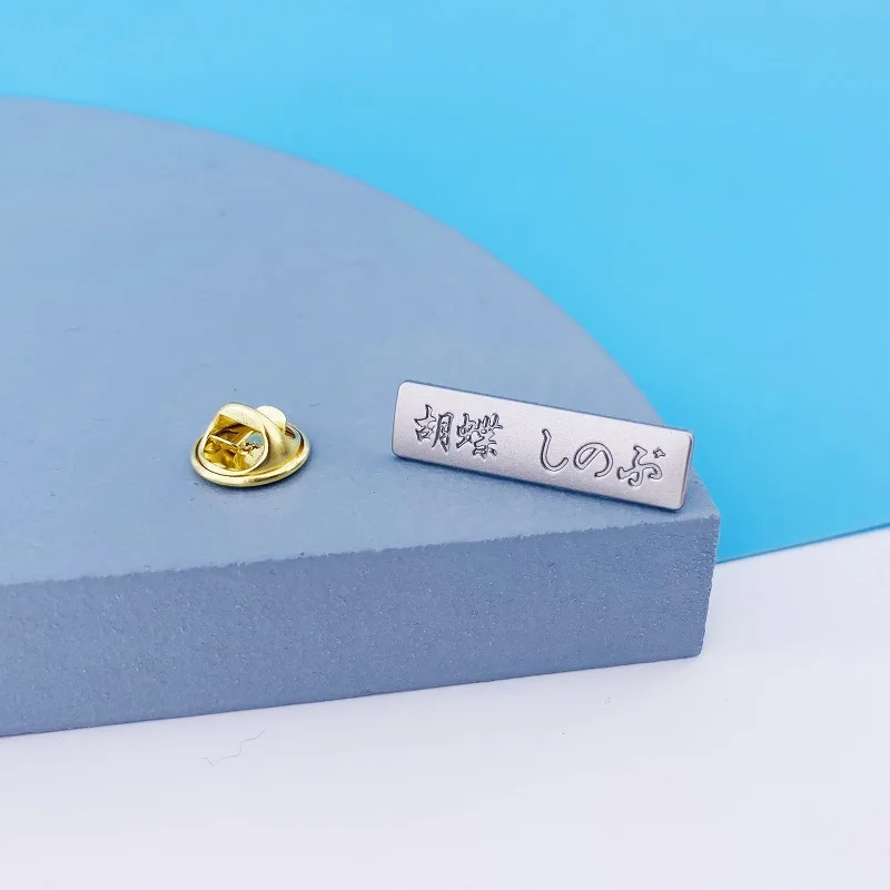 

Anime Demon Slayer Kimetsu No Yaiba Kamado Tanjirou Cosplay Accessories Anime Pattern Sign Metal Badges Button Brooch Pins