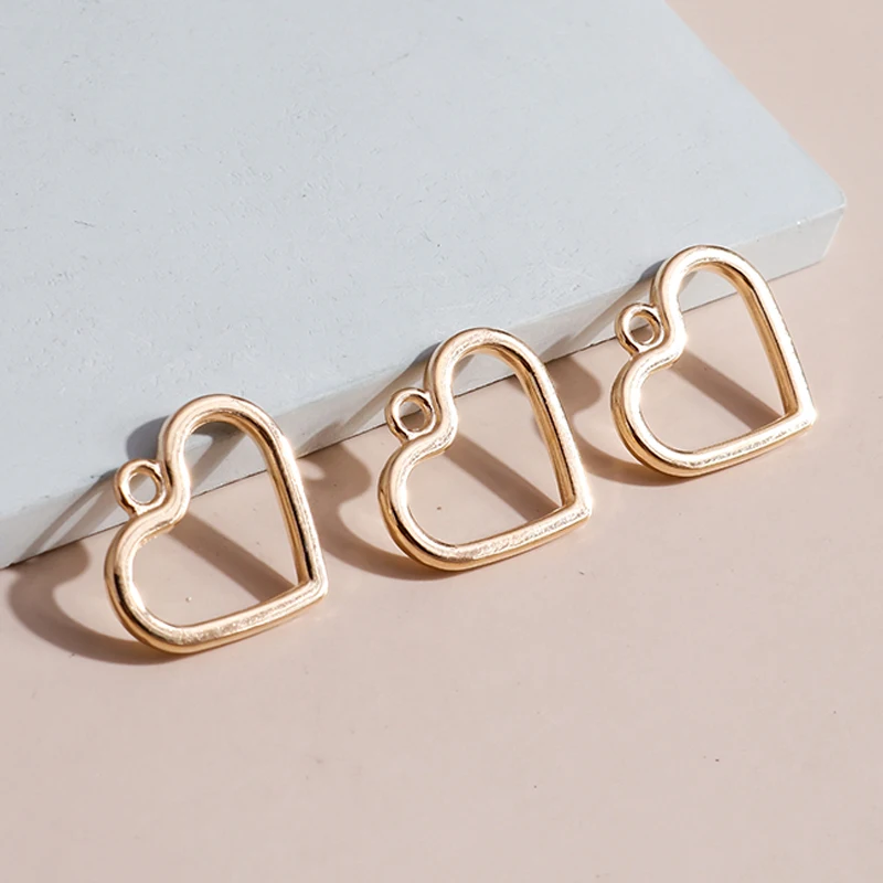 

20pcs 20*18mm Fashion Hollow Couple Love Heart Charms Pendants for Bracelets Necklaces DIY Making Handmade Jewelry Accessories