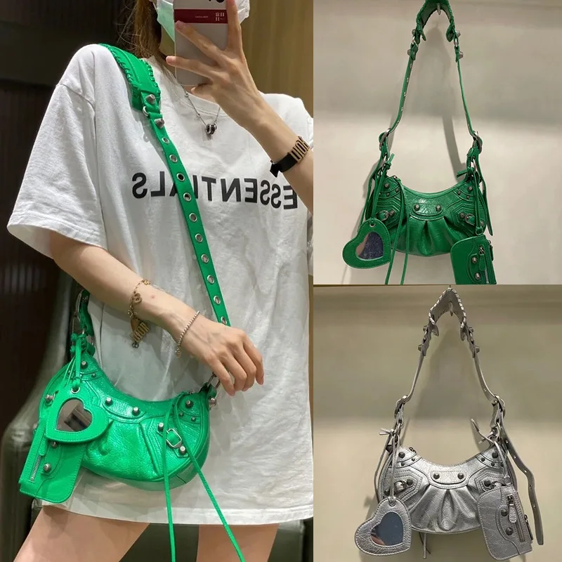 

Top Brand 3PCS Shoulder Bag for Women Fashion Rivet Purse and Handbag Designer Crossbody Bag Luxury Armpit Bag Cute Crescent Bag