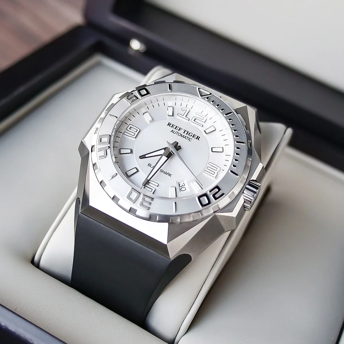للبيع Reef Tiger/RT أفضل العلامة التجارية رجالي الرياضة الساعات الصلب التلقائي الميكانيكية مقاوم للماء ساعة التاريخ Relogio Masculino RGA6903