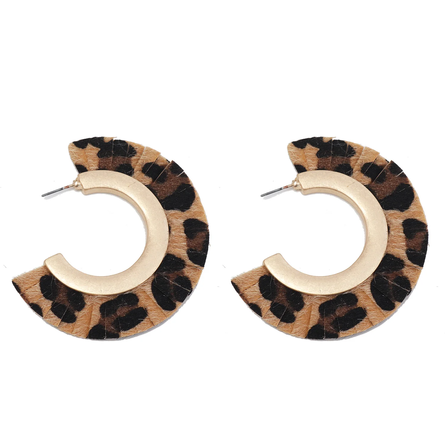 

2020 New Matte C Shaped Snake Skin Leopard Grain Leather Stud Earrings for Women