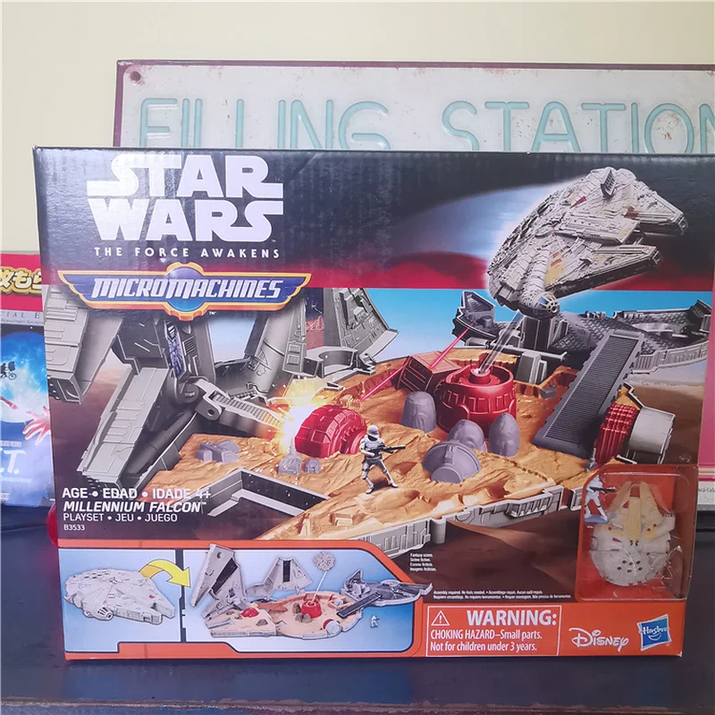 

Disney Star Wars Millennium Falcon Spacecraft Model Ornaments Toys Boy Girl Birthday Gift