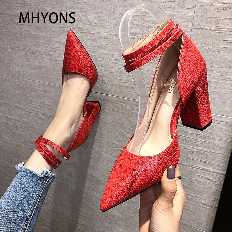 

Spring 2021 new women's high heels European and American fashion pointed thick heel snake pattern wrapped thin lace