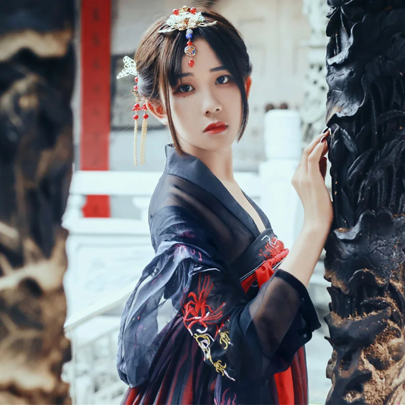 Костюм ханьфу с черной вышивкой для фестиваля Женский костюм классических