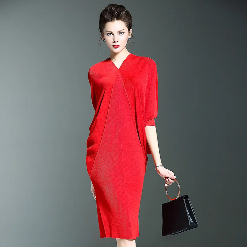 

New summer and autumn women's beauty fashion OL commuter V-neck temperament large size bat sleeve pleated mid-length Dresses