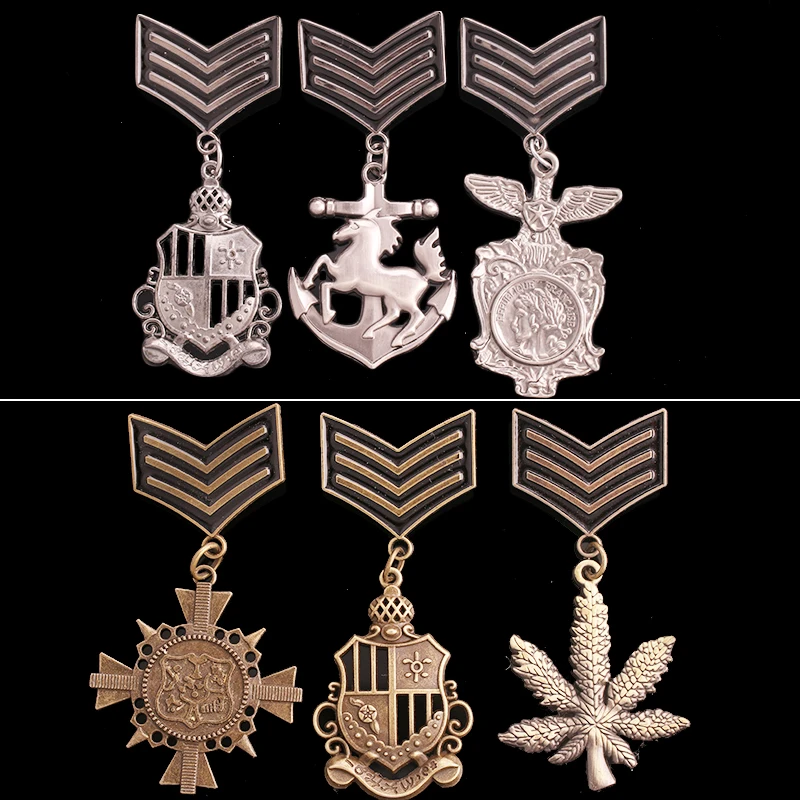 

fashion brooch breastpin Order of Merit college army rank metal badges applique patches for clothing EE-2682