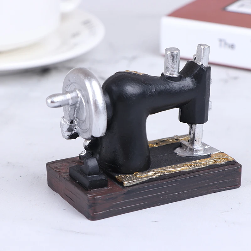 

2 Size Mini Sewing Machine Simulation Home Furniture for Girl Doll House Decor