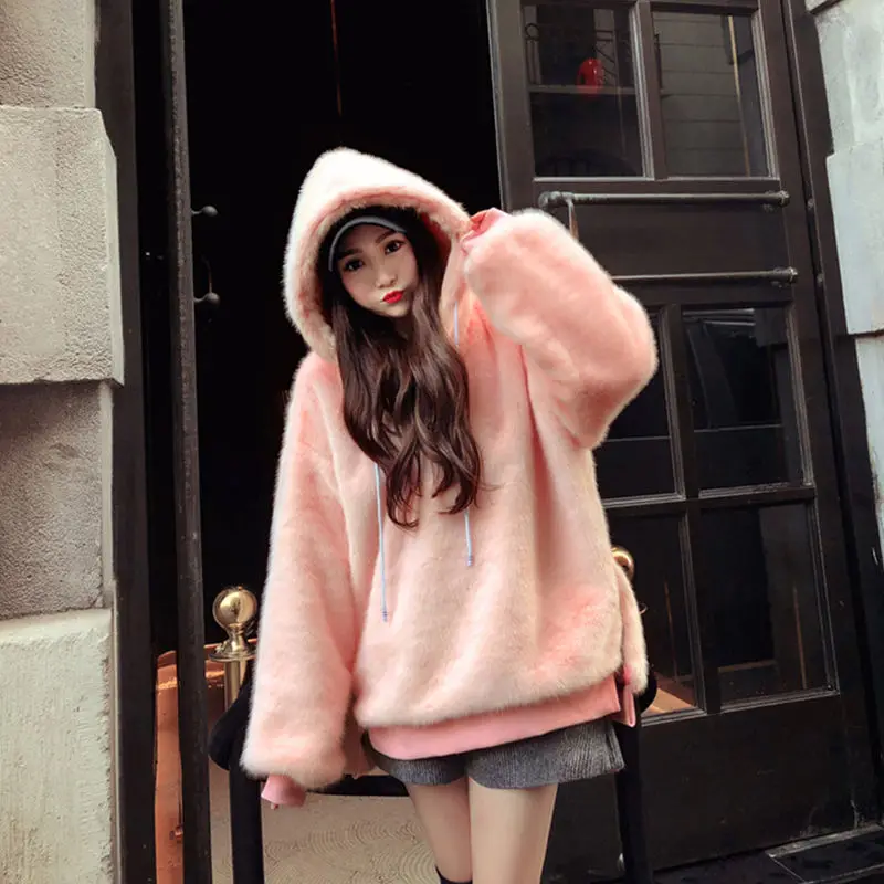 

Autumn and winter plus velvet thickened plush velvet female ins super fire lazy wind students Korean loose coat tide