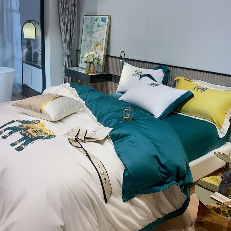 

Elephant Bedding Set Queen King 4Pcs Cool Animal Comforter Cover Luxury Soft Egyptian Cotton Duvet Cover Bed Sheet 2 Pillowcases