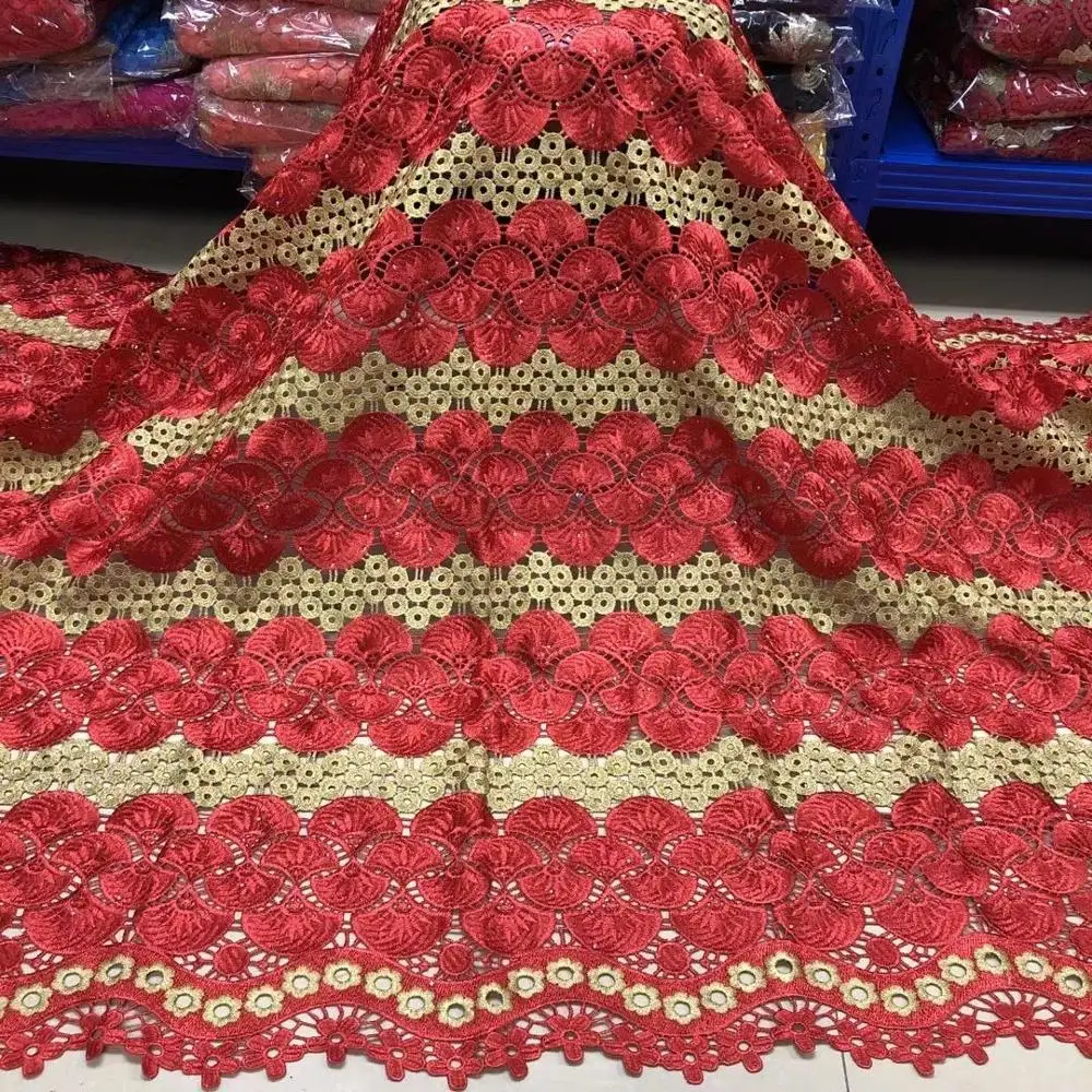 

Красная нигерийская африканская кружевная ткань 2020 Высококачественная бархатная гипюровая вуаль кружева для свадебного платья 5 ярдов опт...