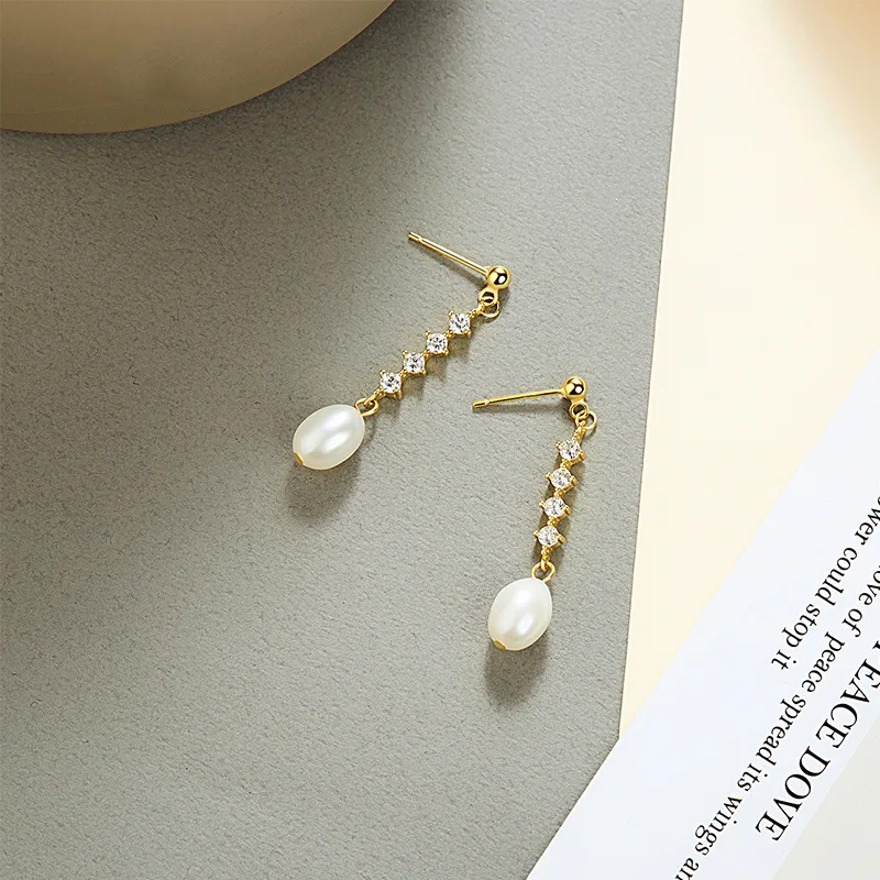 

Elegant Bohemia Women Pearl Earrings Luxury AAA Zirconia Gold Stud Long Earring Wedding Jewelry for Bridal Christmas Gift