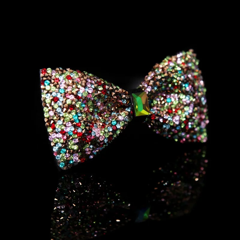 

2020 High Quality Men's Noble Diamond Designers Brand Butterfly Bowties Shiny Gold Silver Romantic Wedding Groom Bow Tie for Men