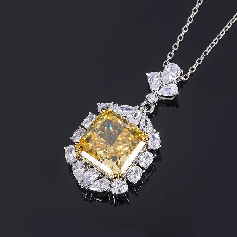 Shipei Luxury 925 Sterling Silver Radiant Cut Created Moissanite Gemstone Women Pendant Necklace Fine Jewelry Christmas Gift |