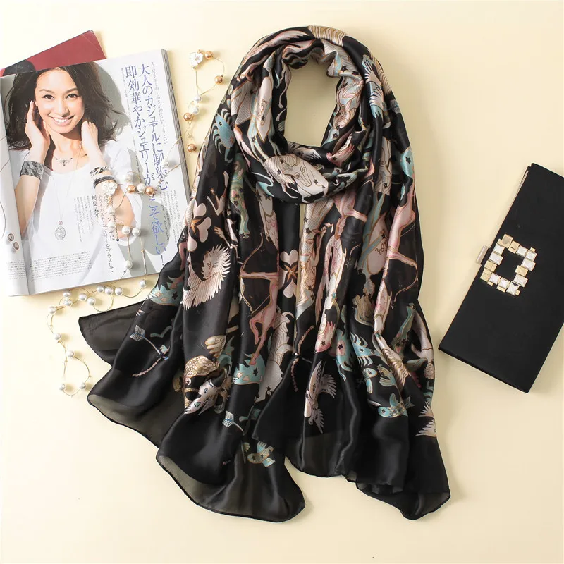 

Luxury brand Autumn and winter women Fashion stripe Print silk scarf lady Popular headcloth New style beach Sunscreen silk shawl