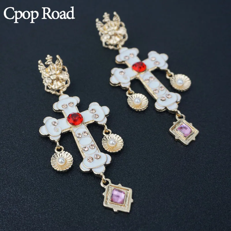 

Cpop Big Gold Vintage Gothic Earrings Women Red Glass Long Cross Dangle Drop Earring Vintage Jewelry Stainless Steel Accessories