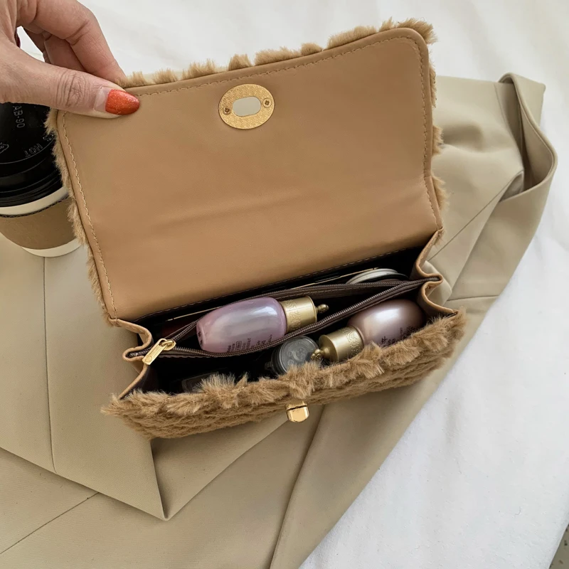 

2020 winter new fashion chain bag casual small handbag lady shoulder bag plush female bag messenger bag lady bag purse