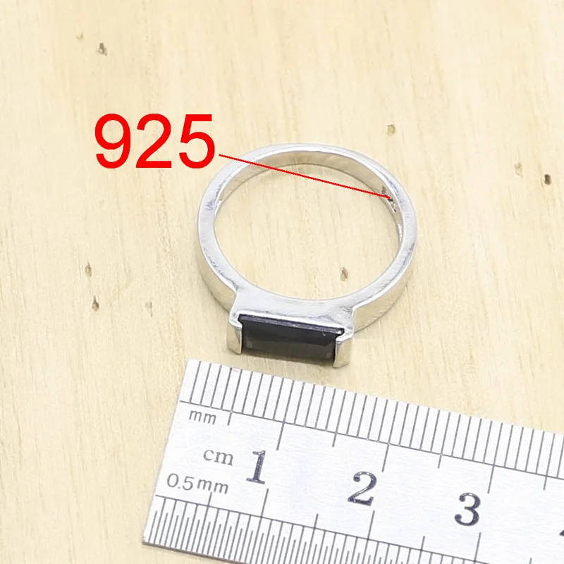 Женский комплект свадебных украшений из серебра 925 пробы с черным сапфиром