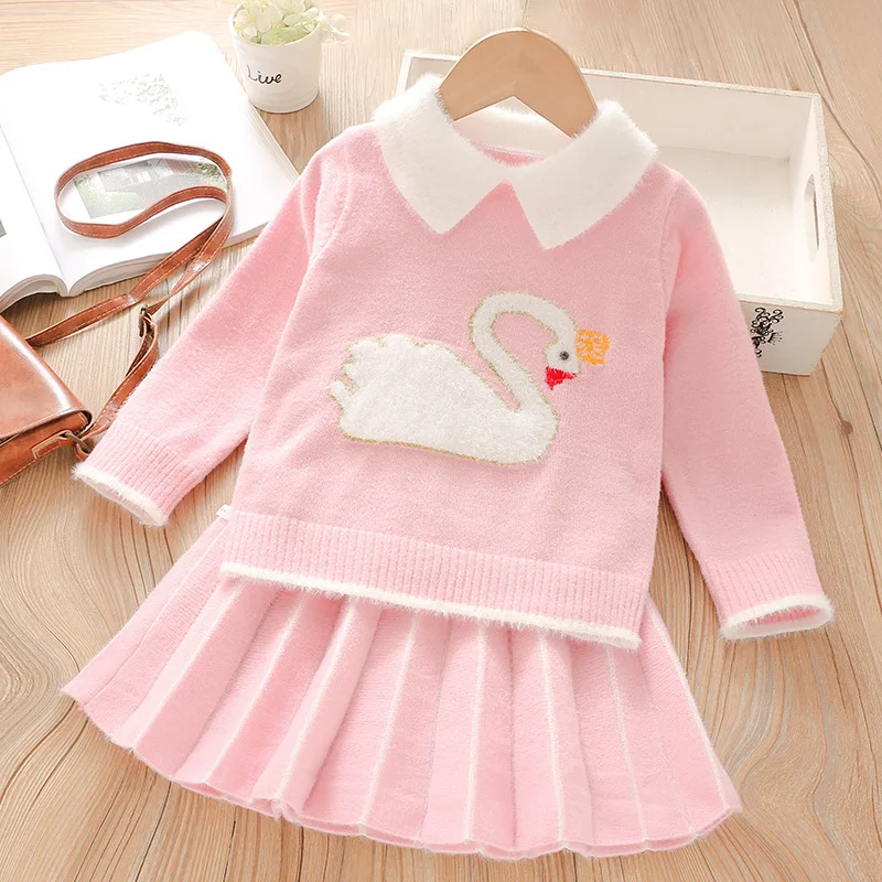 

Baby Girls Winter Clothes Set new female baby sweater set swan printed pink blue 2pcs Fall Girl Clothing Set Children Costume