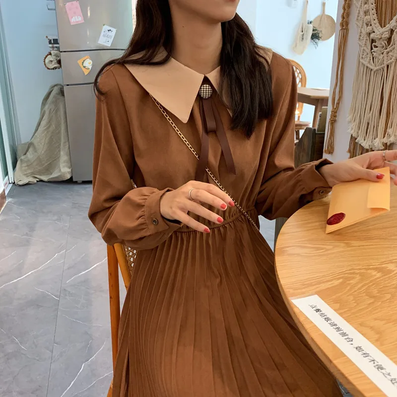 

2020 Summer And Autumn Korean Version Of Pleated Dress Female Contrast Color Retro Waist Slimming Student Dress Black