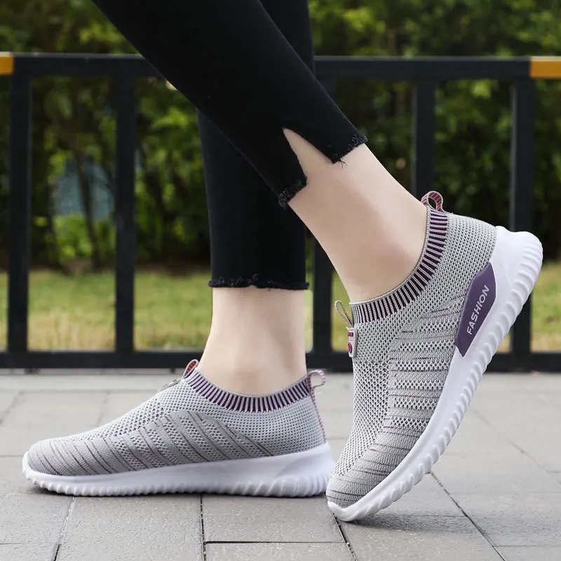 Spring Autumn Women Shoes Casual Breathable Weightlight Shock-absorbing Ladies Sneakers Mesh Wear Resistance Female Footwear