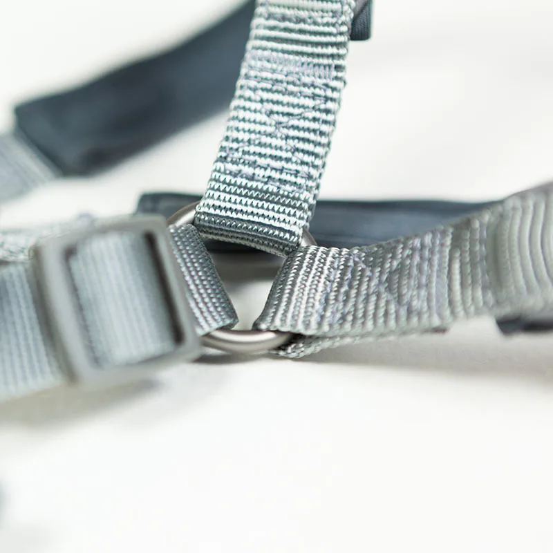 Нейлоновая шлейка для больших питомцев универсальный регулируемый поводок