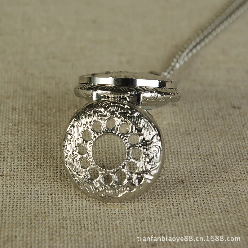 Новые маленькие Серебристые круглые карманные часы в дворцовом стиле Модные