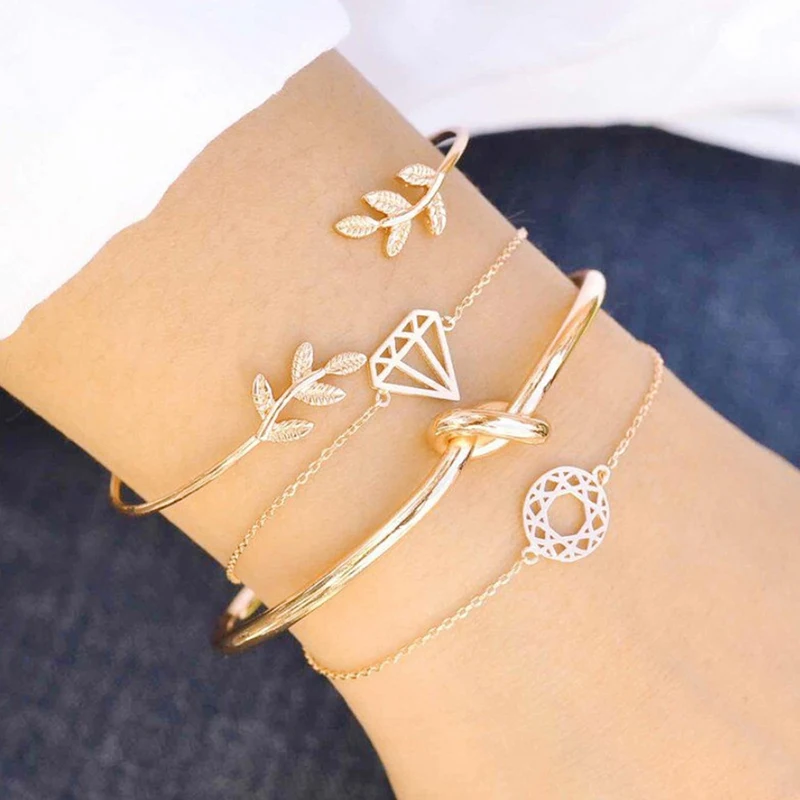 

2021 new fashion and popular leaf knotted set bracelet Ladies accessories Ladies bracelet Student girlfriends all-match charm бр