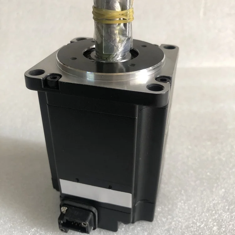 Новый и оригинальный сервомотор YASKAWA SGM7J-04AFA61 SGM7 series sigma-7 400W | Обустройство дома