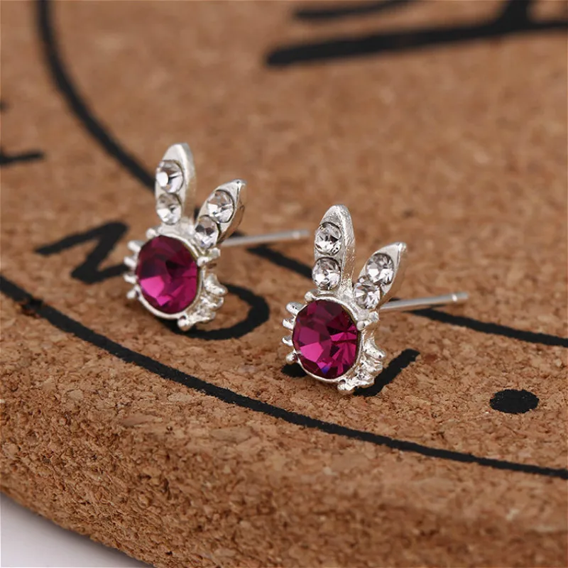 Серьги-гвоздики в виде кролика с бриллиантами 1 шт. | Дом и сад