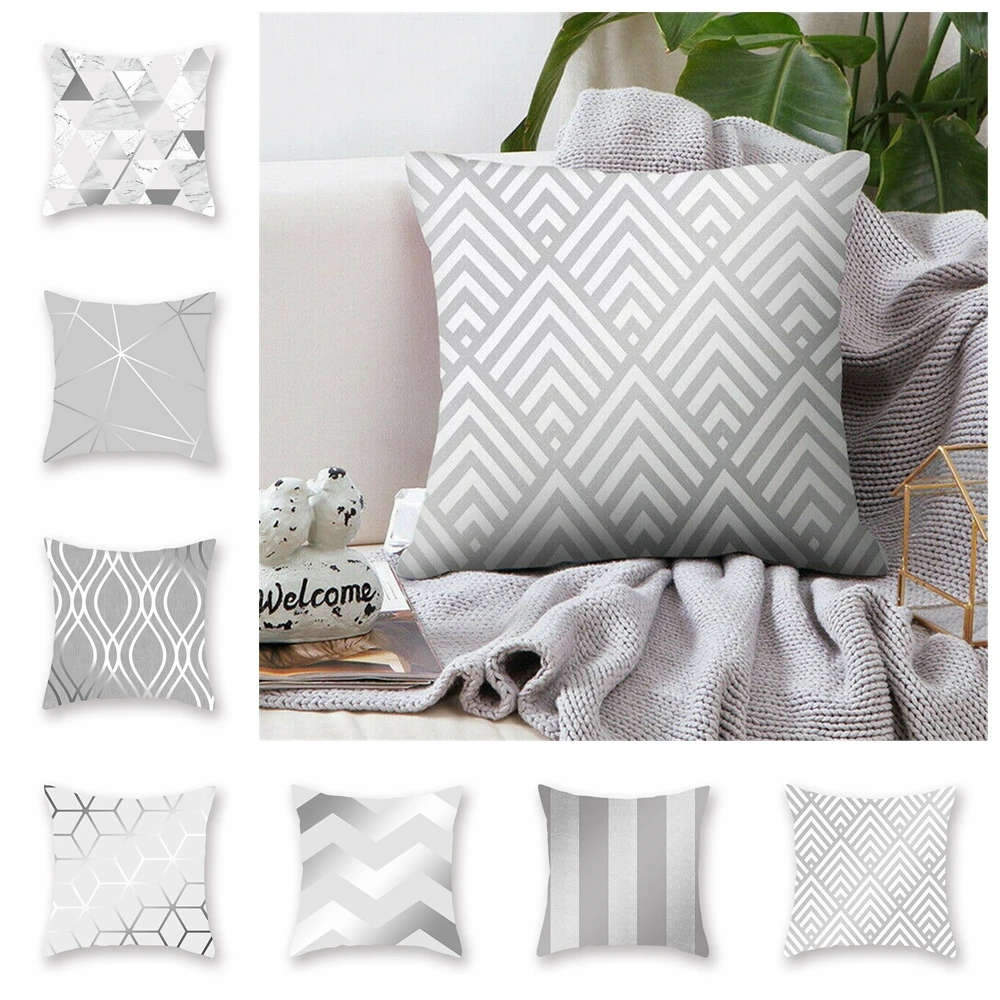 Наволочка с цветочным принтом 45x45 см | Дом и сад