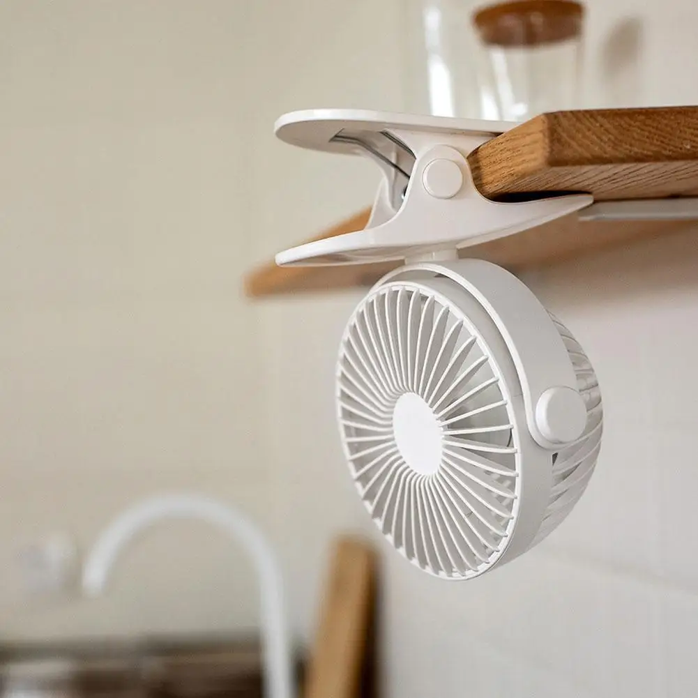 

Portable USB Table Fan Clip-On Type Rechargeable Mini Rotation 360 Adjustable Fan Clip-On Degree Fan Desk W5V4