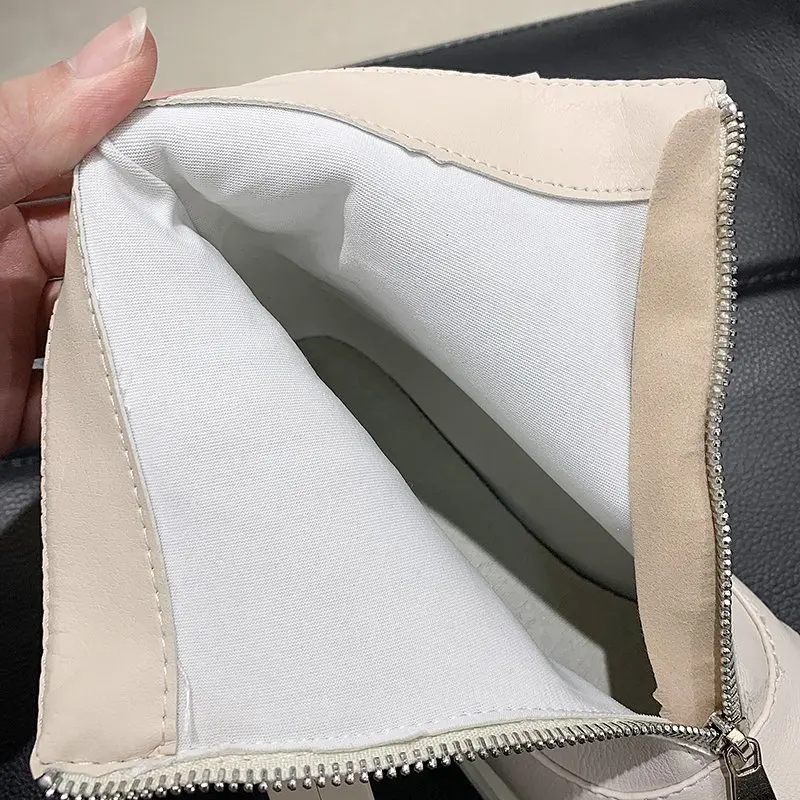 

Fashion Woman Combat Boots Winter Platform Women Boots 2020 Lace-up Round Toe Waterproof Booties Non-slip Short Boots Size35-44