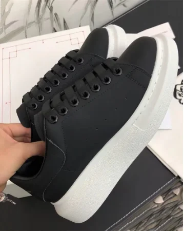 

New couple shoes sneakers women shoes casual shoes increased platform shoes fashion trend man black female shoes