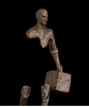 Подсвечник с медными рельефными насадками высококлассное украшение для дома