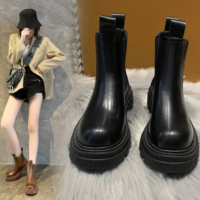 

2021 Chunky Boots Fashion Platform Women Ankle Female Boots Black Sole Pouch Botas Round Toe Slip-On Botas Altas Botines Mujer