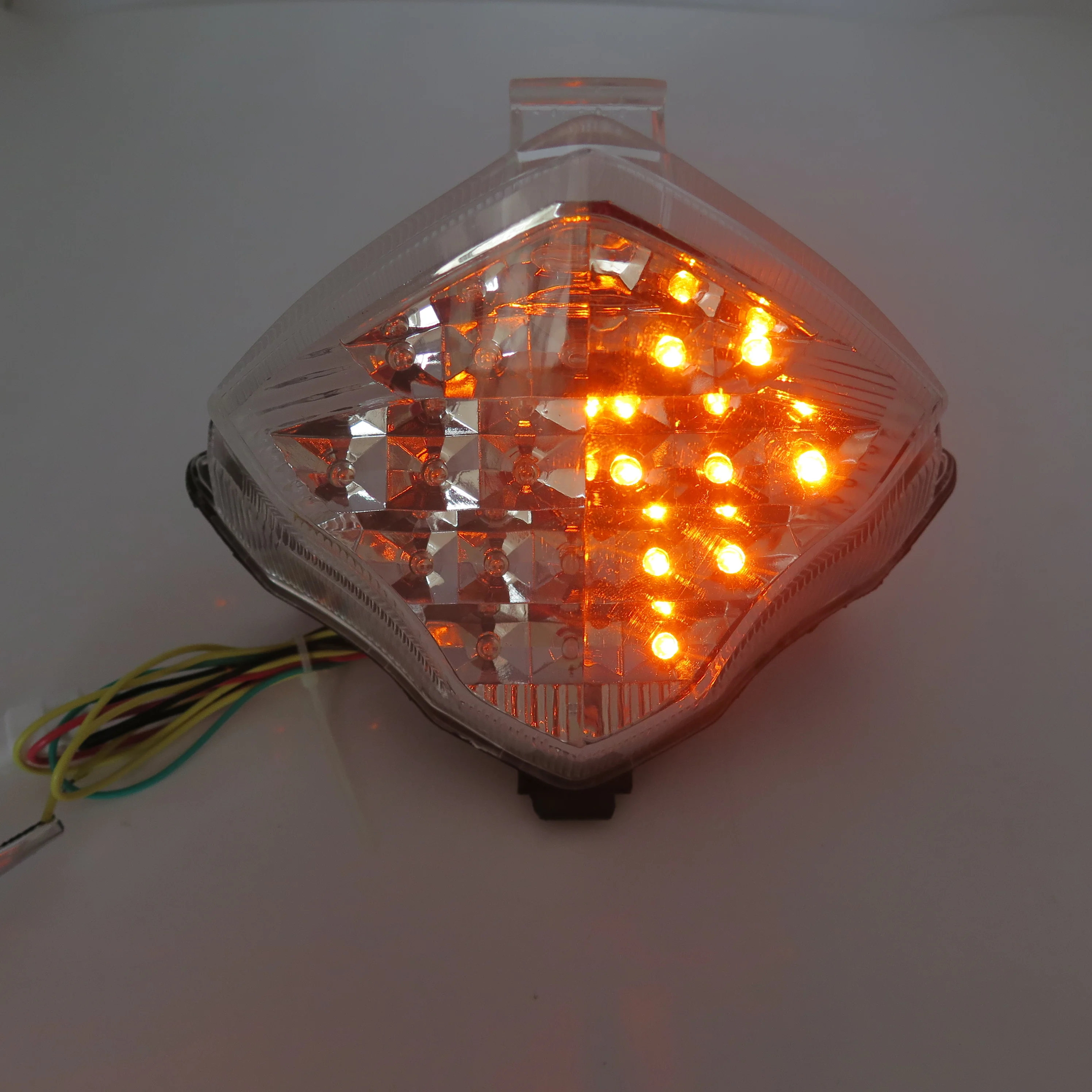 Aftermarket Бесплатная доставка задний фонарь мотоцикл задние стоп Сигналы поворота