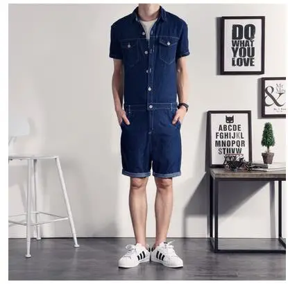 Тот же корейский вариант модных мужских облегающих цельных джинсовых шорт