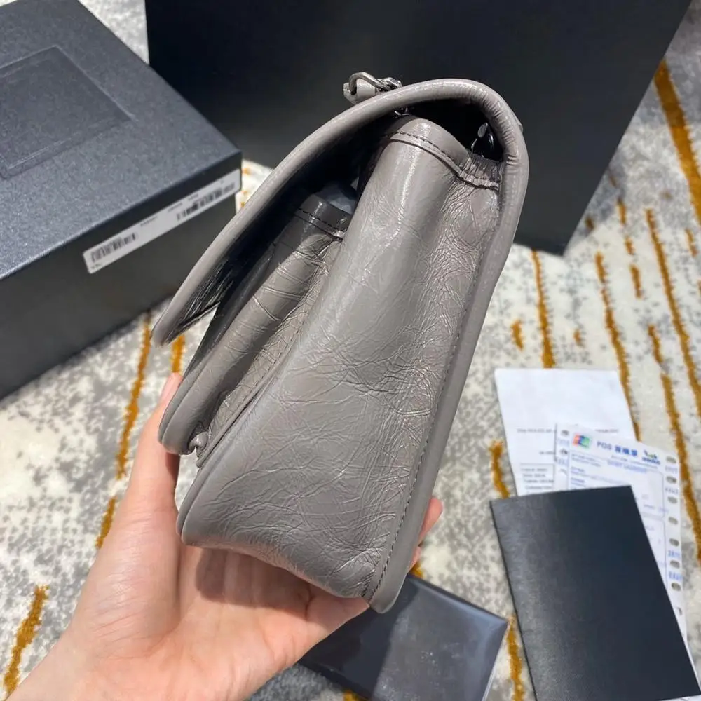 

luxury designer light gray women v letter flap shoulder bag women crossbody messenger bag soft calfskin leather Europe brand